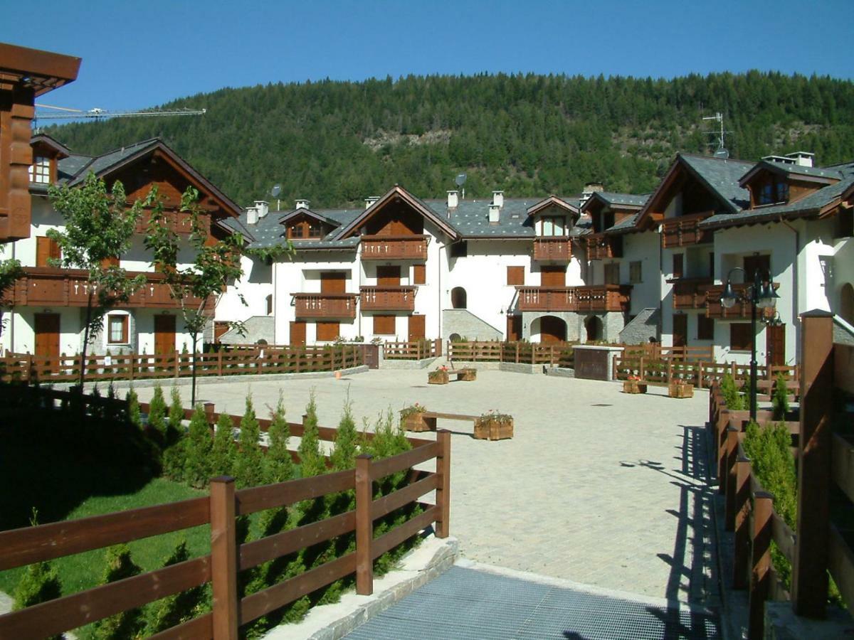 Borgo Alpino Chalet 4 Aprica Esterno foto